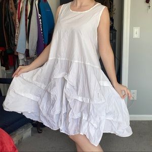 NWOT Sun Kim Crushed Tiered Dress, White | Sz M